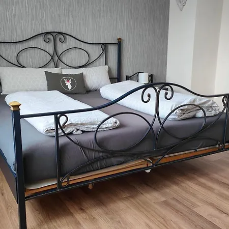 شقة Moderne In Achern, Schwarzwald أخرن